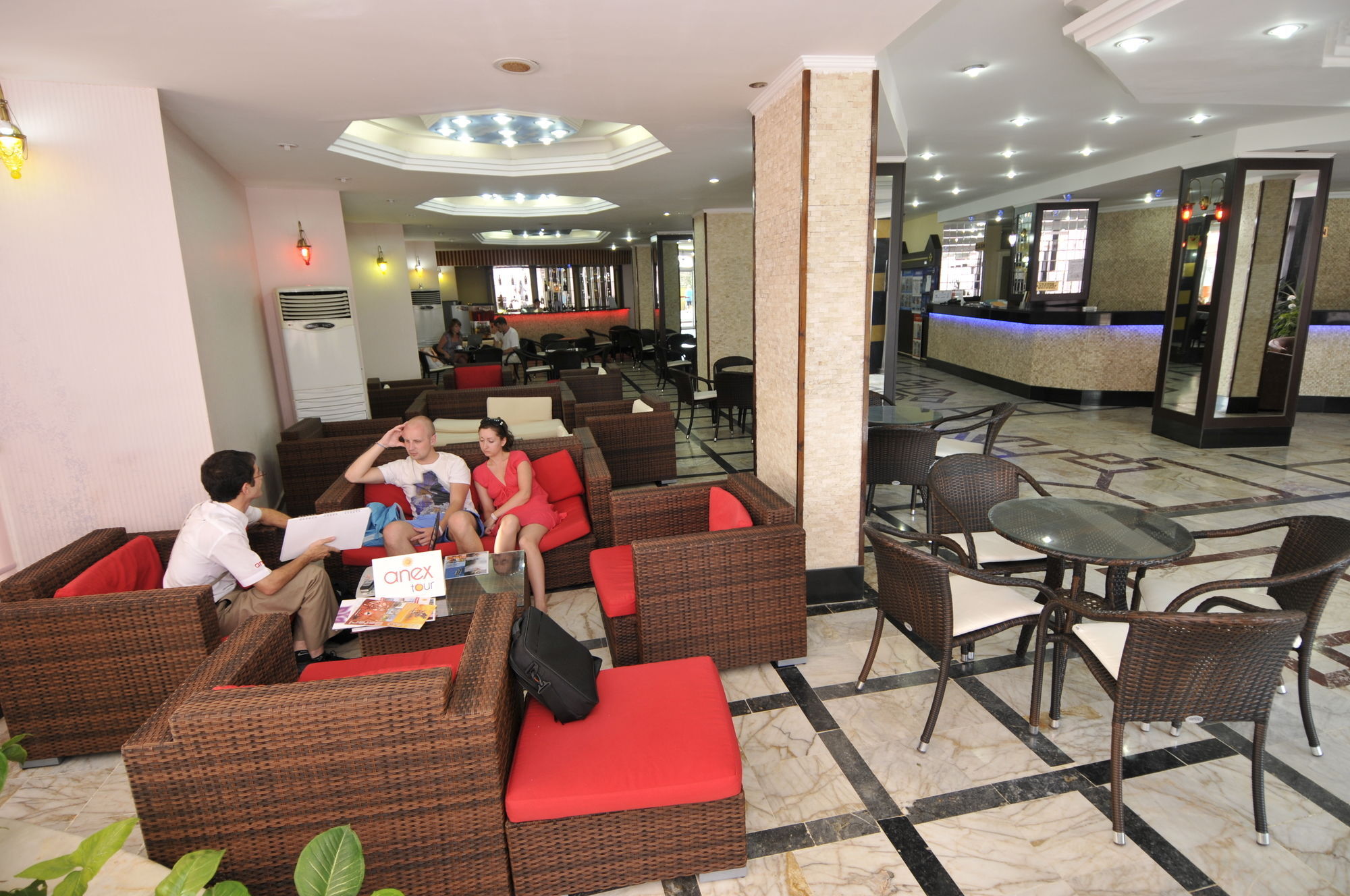 Klas Dom Hotel มาห์มุตลาร์ ภายนอก รูปภาพ